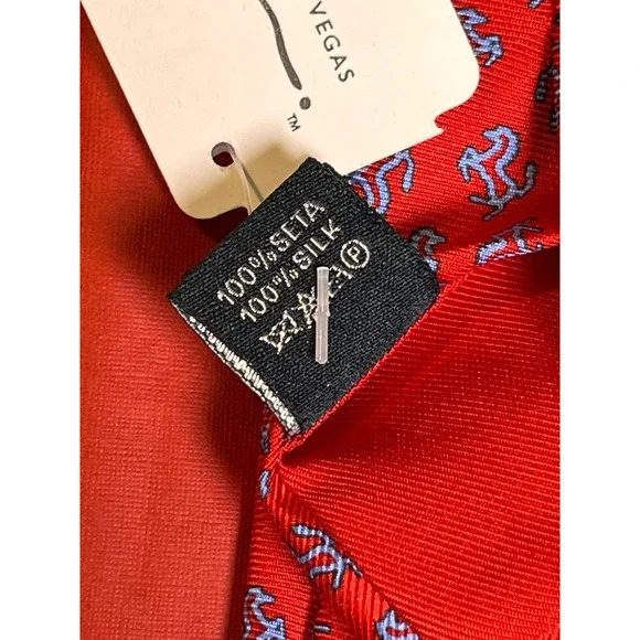 Ferrari 100% Silk Necktie Red All Over Logo Print Made in Italy w Box - Picture 3 of 8